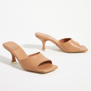 Jeffrey Campbell square toe mules size 9 - flawless worn once beige